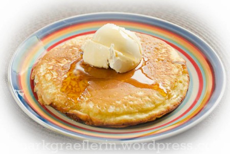 buttermilk pancakes4-018